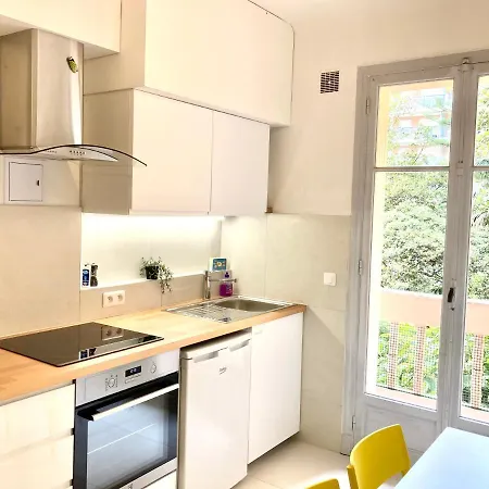 Edouard Vii Apartment